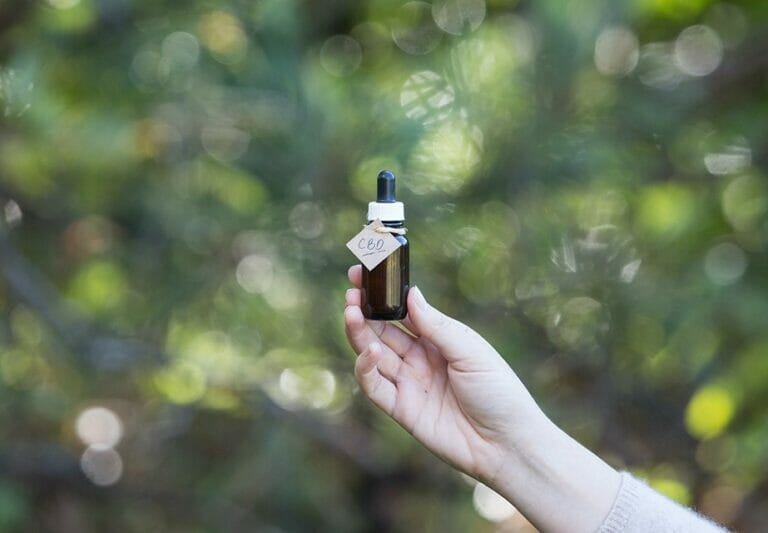 CBD vs CBG • Quelles différences et que choisir ? uWeed