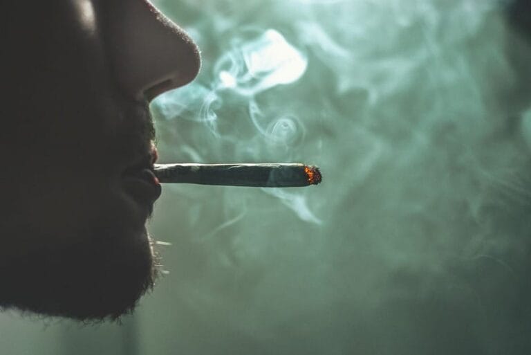 THC dans le sang • Combien de temps estil détectable ? uWeed
